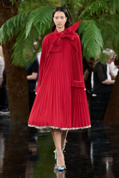 Look 29